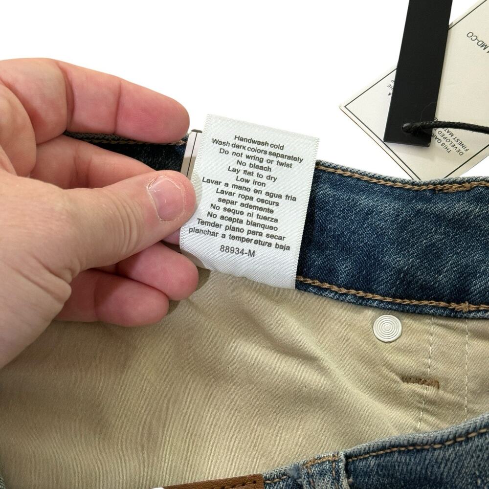 Judy Blue Medium Wash Flare Jeans - Picture 7 of 12